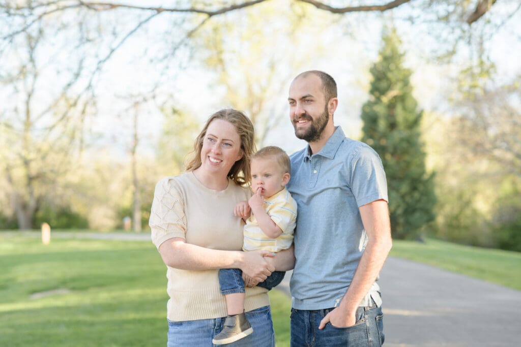Springtime family session in park
